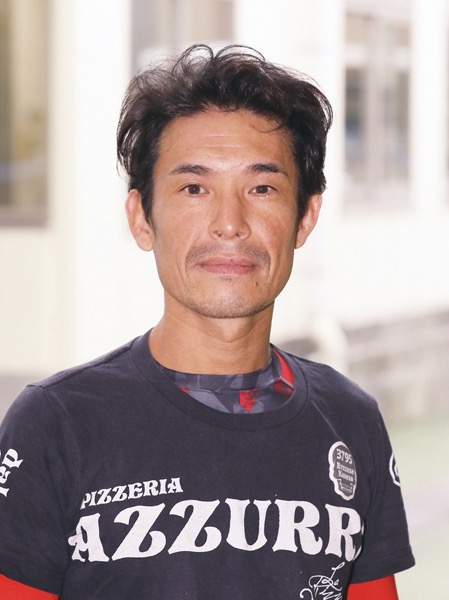 金 子 龍 介